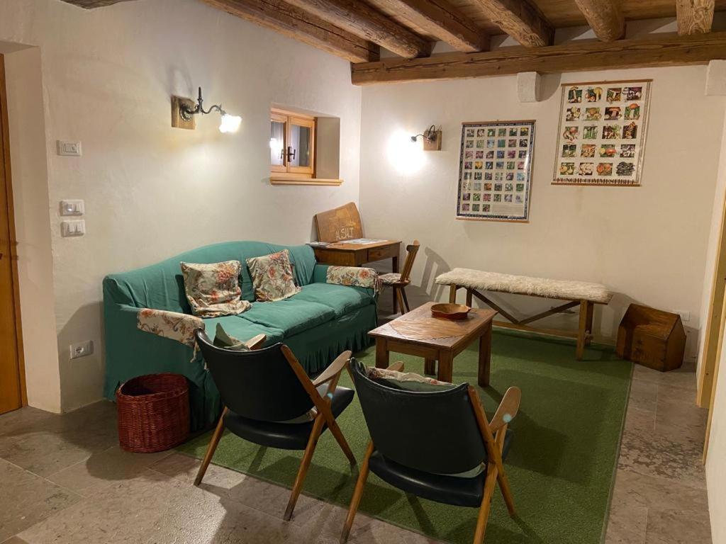 Al Salt Villa Belluno Exterior photo